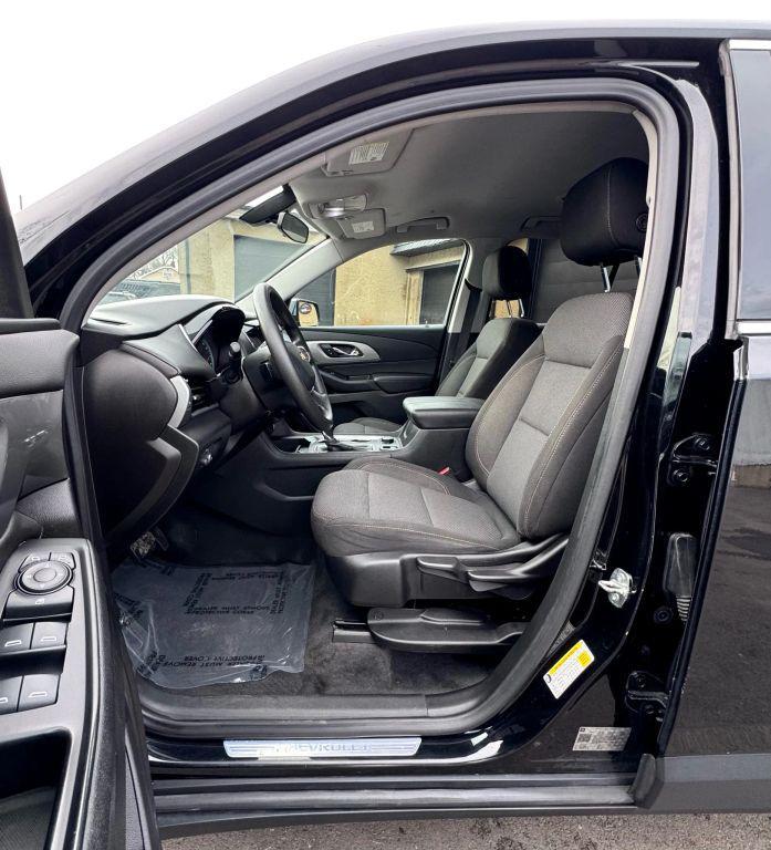 used 2020 Chevrolet Traverse car, priced at $14,795