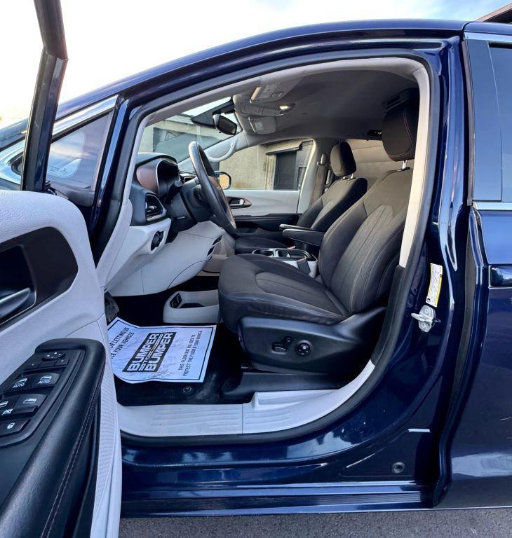 used 2018 Chrysler Pacifica car, priced at $10,795