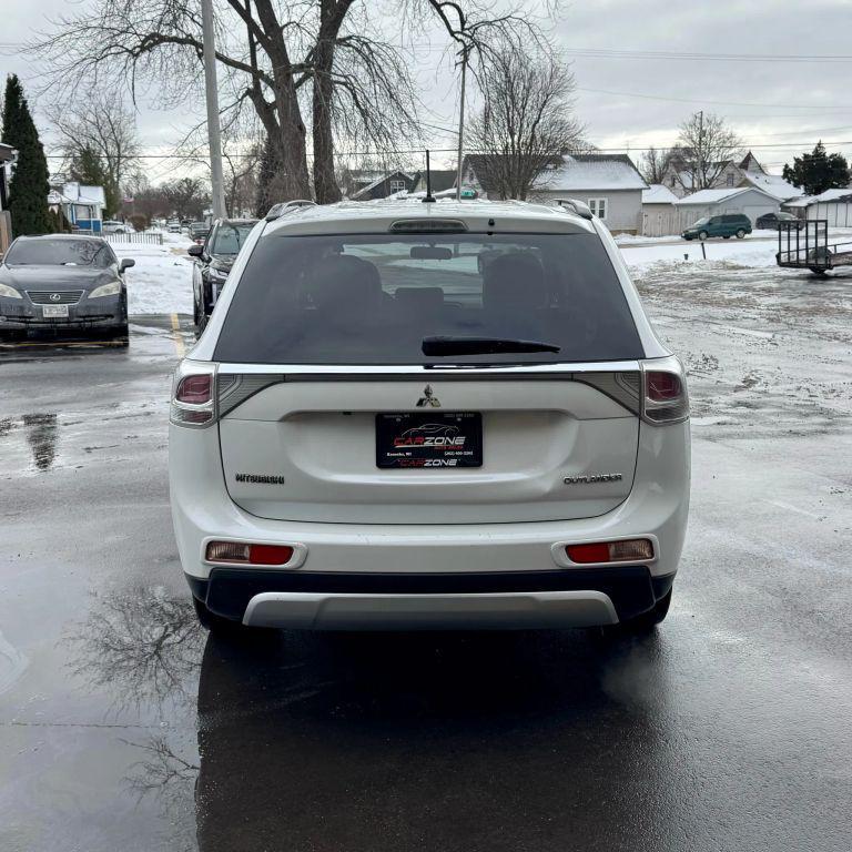 used 2015 Mitsubishi Outlander car, priced at $7,295