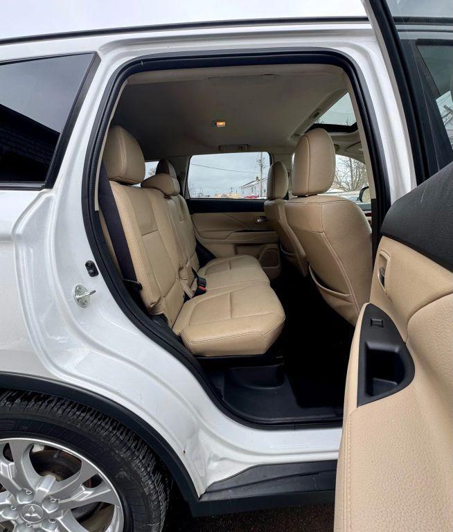 used 2015 Mitsubishi Outlander car, priced at $7,295