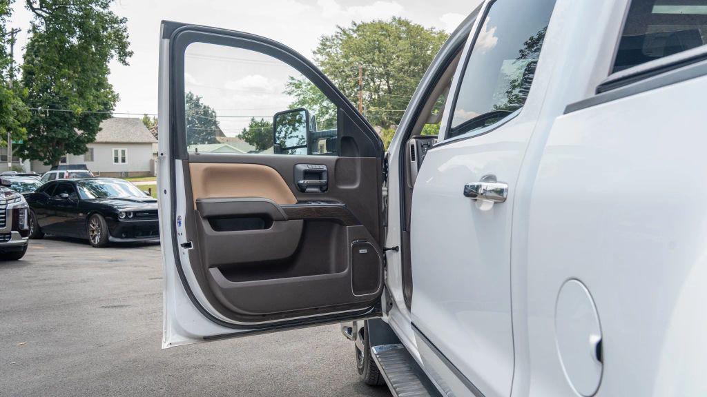 used 2019 GMC Sierra 3500 car, priced at $50,594