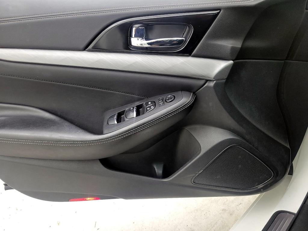 used 2017 Nissan Maxima car, priced at $17,998