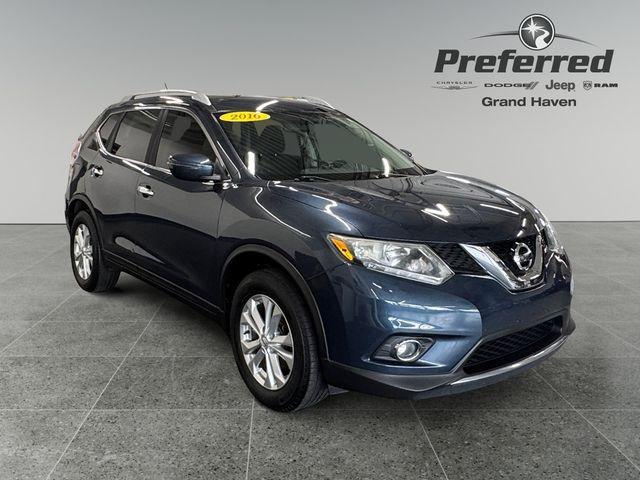 used 2016 Nissan Rogue car, priced at $12,370