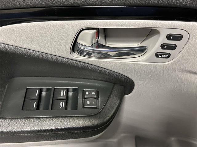 used 2022 Honda Pilot car, priced at $34,628