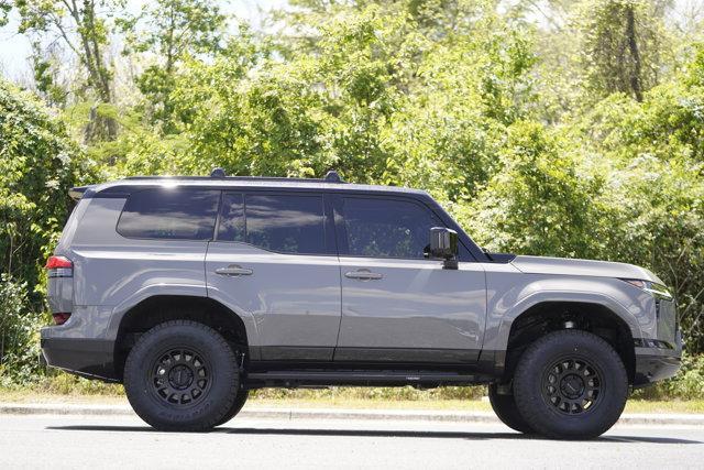 used 2025 Lexus GX 550 car, priced at $99,988