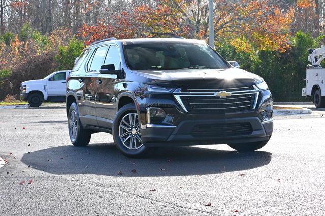 used 2023 Chevrolet Traverse car, priced at $34,988