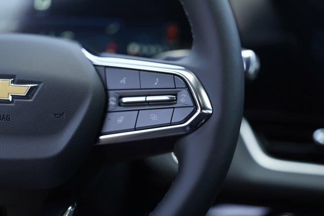 new 2026 Chevrolet Equinox car, priced at $31,290
