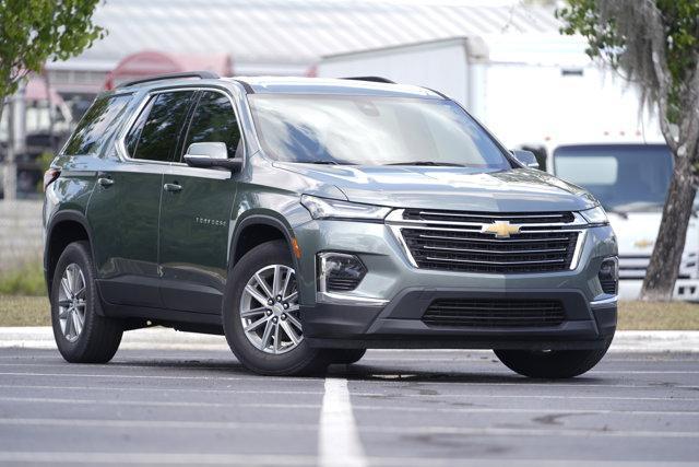 used 2023 Chevrolet Traverse car, priced at $33,988