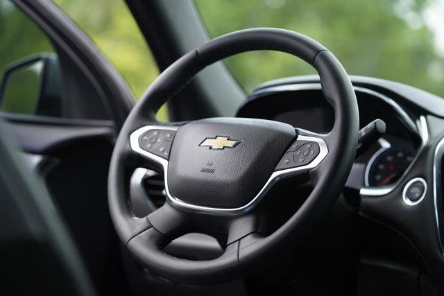 used 2023 Chevrolet Traverse car, priced at $33,988