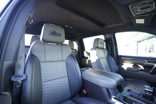 used 2024 Chevrolet Silverado 1500 car, priced at $59,988