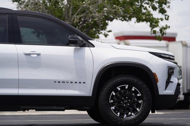 new 2026 Chevrolet Traverse car, priced at $58,975