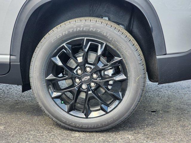new 2026 Chevrolet Traverse car, priced at $46,305