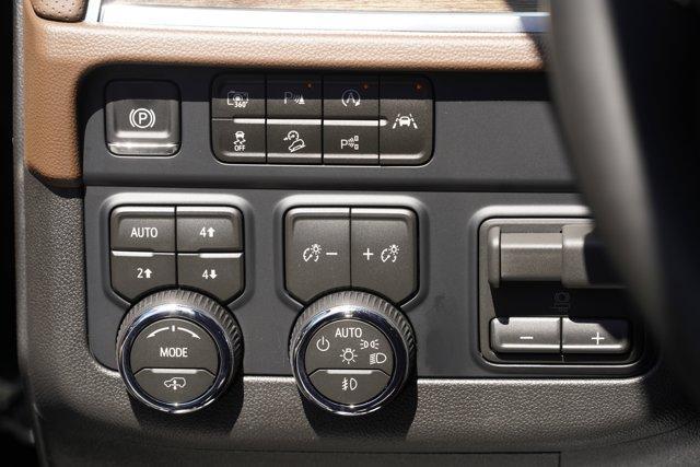 new 2026 Chevrolet Suburban car, priced at $100,394