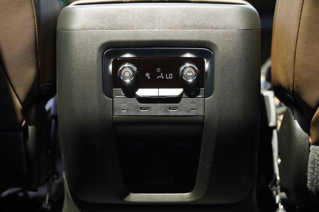 new 2026 Chevrolet Suburban car, priced at $100,394