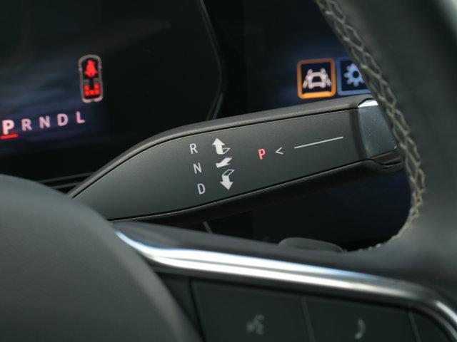 used 2025 Chevrolet Traverse car, priced at $51,127
