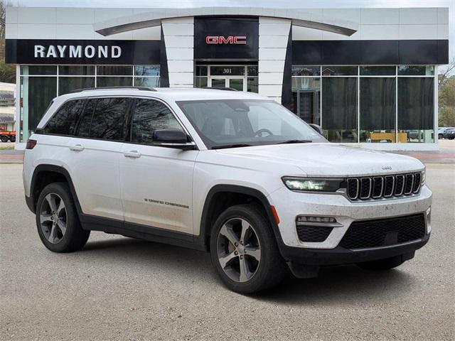 used 2023 Jeep Grand Cherokee car, priced at $27,401