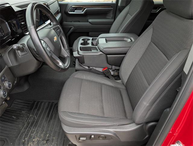 used 2025 Chevrolet Silverado 1500 car, priced at $40,779