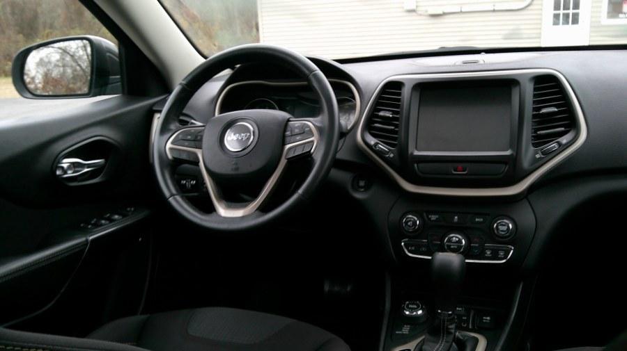 used 2017 Jeep Cherokee car, priced at $15,495