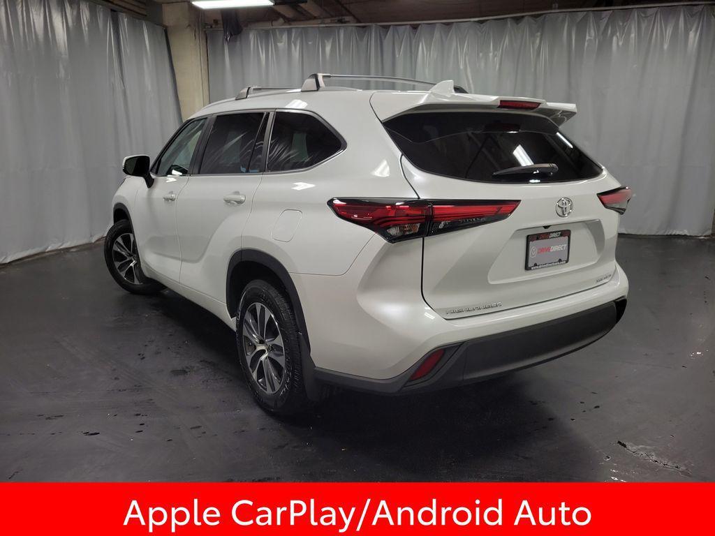 used 2023 Toyota Highlander car, priced at $33,791