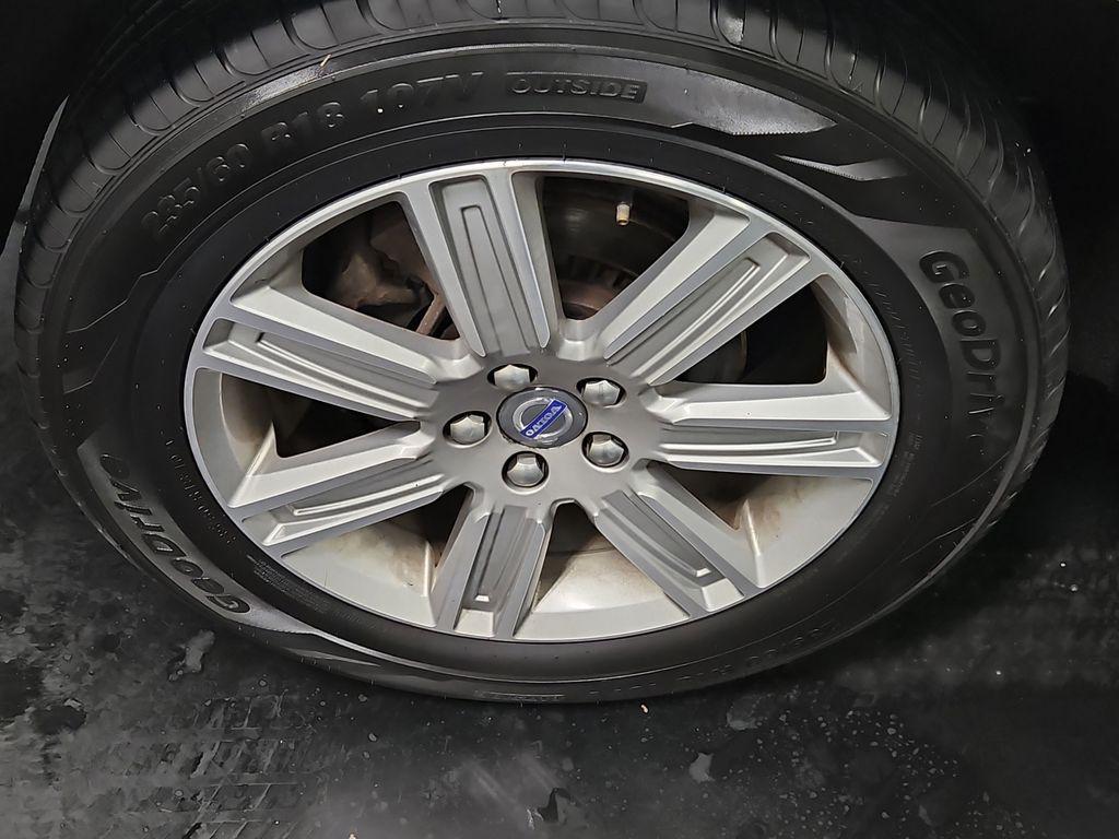 used 2016 Volvo XC60 car, priced at $9,995