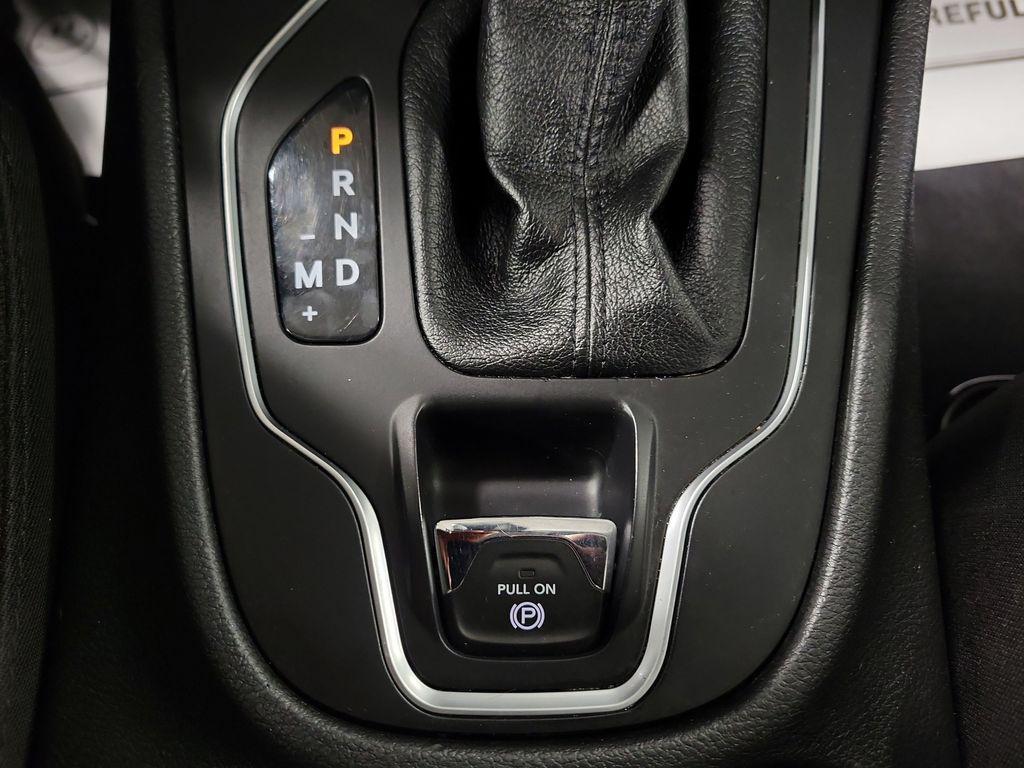 used 2021 Jeep Cherokee car