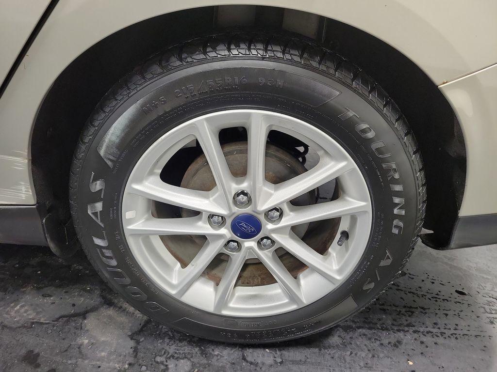 used 2016 Ford Focus car, priced at $6,500