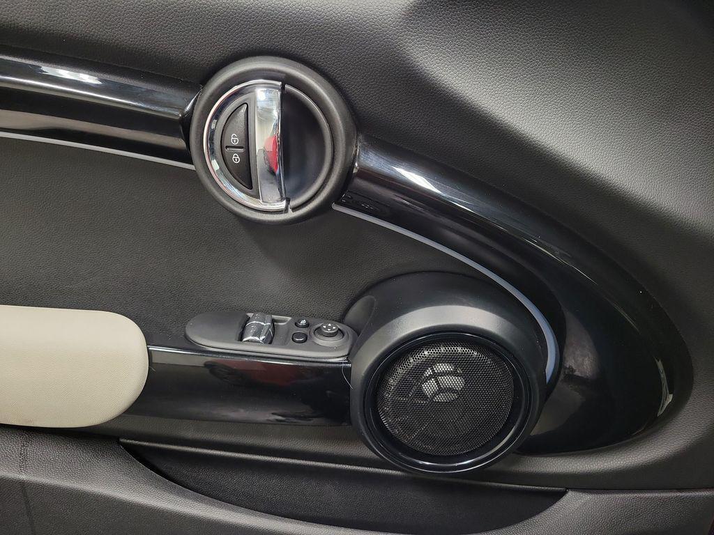 used 2023 MINI Hardtop car, priced at $17,995