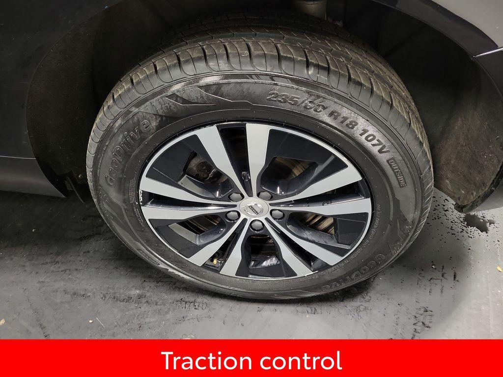 used 2024 Volvo XC60 Recharge Plug-In Hybrid car, priced at $24,500