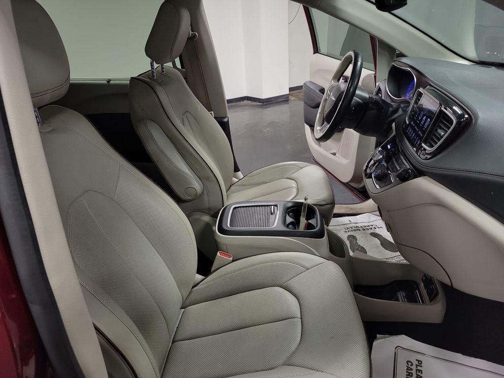 2020 Velvet Red Pearlcoat Chrysler Pacifica