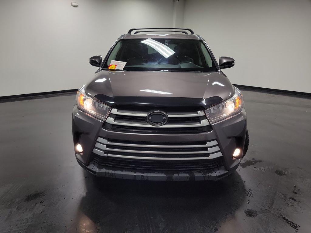 used 2019 Toyota Highlander Hybrid car, priced at $21,995