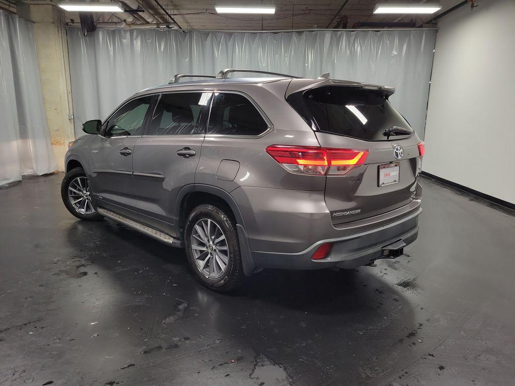 used 2019 Toyota Highlander Hybrid car, priced at $21,995