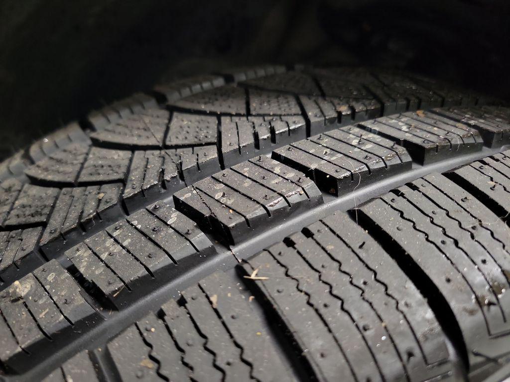 used 2019 Acura MDX car, priced at $19,500