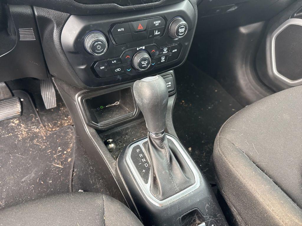 used 2021 Jeep Renegade car, priced at $15,500
