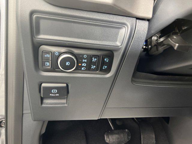 new 2025 Ford F-150 car, priced at $52,570