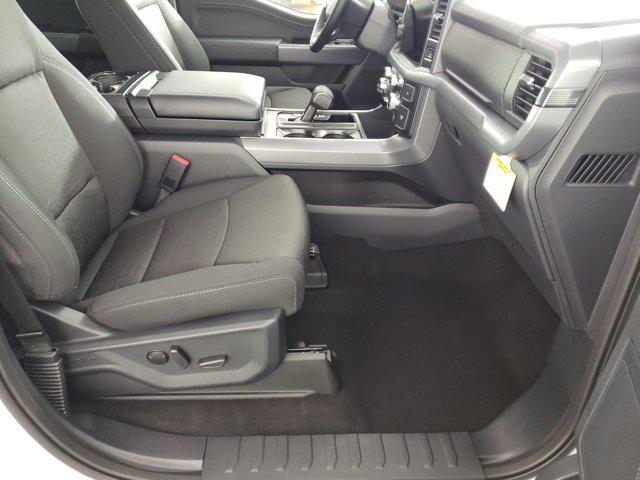 new 2025 Ford F-150 car, priced at $52,324