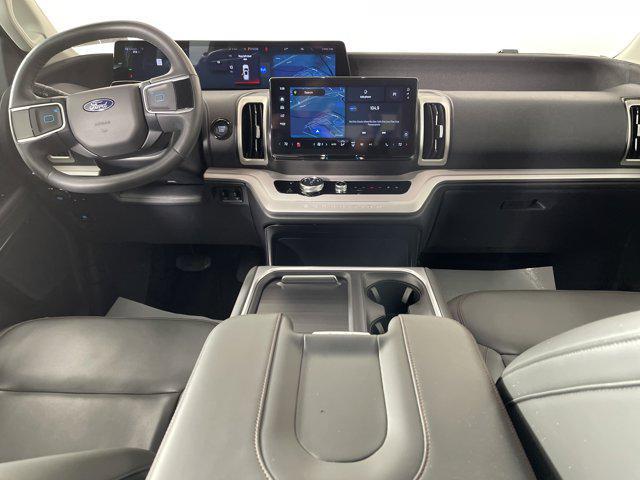 used 2025 Ford Expedition car, priced at $57,497