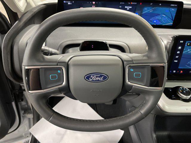 used 2025 Ford Expedition car, priced at $57,497