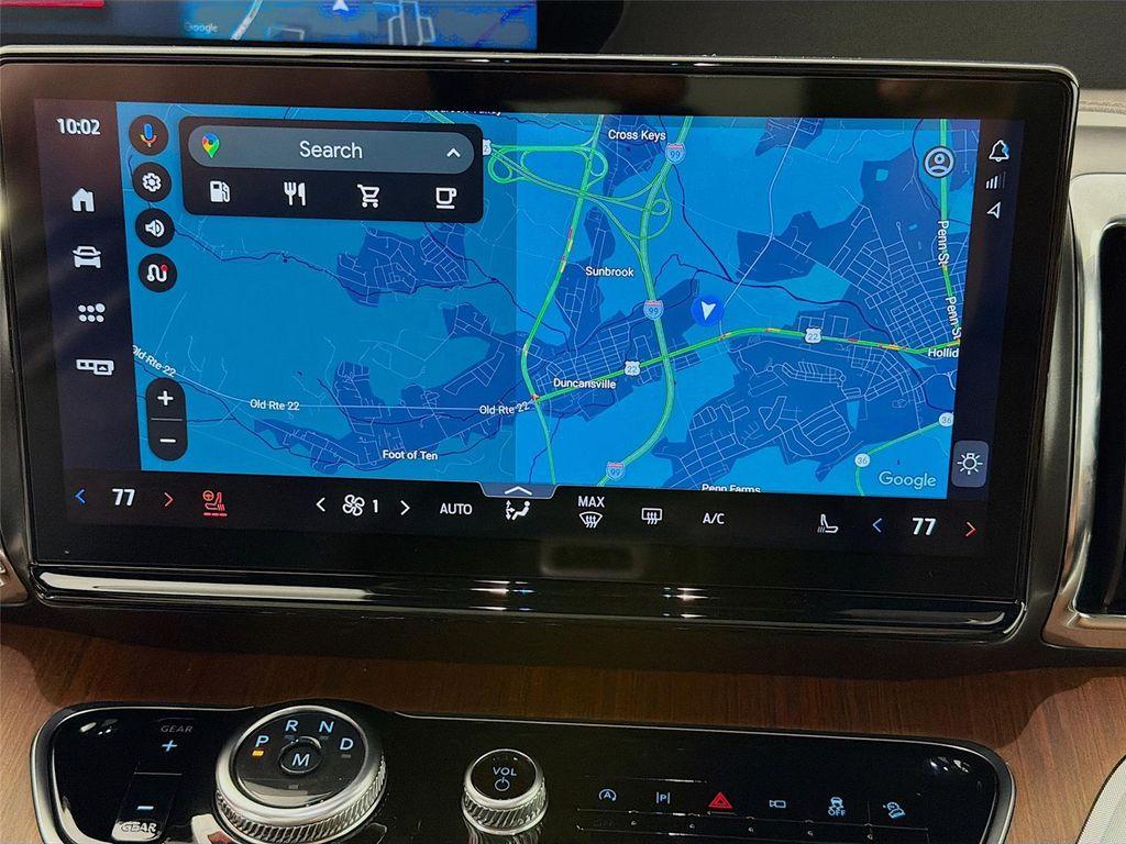 used 2025 Ford Expedition car, priced at $73,997