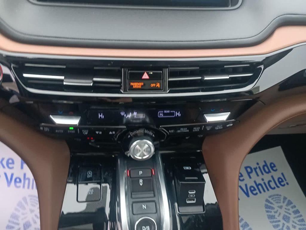 used 2023 Acura MDX car, priced at $38,995