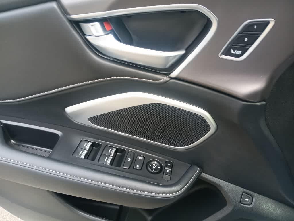 used 2025 Acura RDX car, priced at $41,899