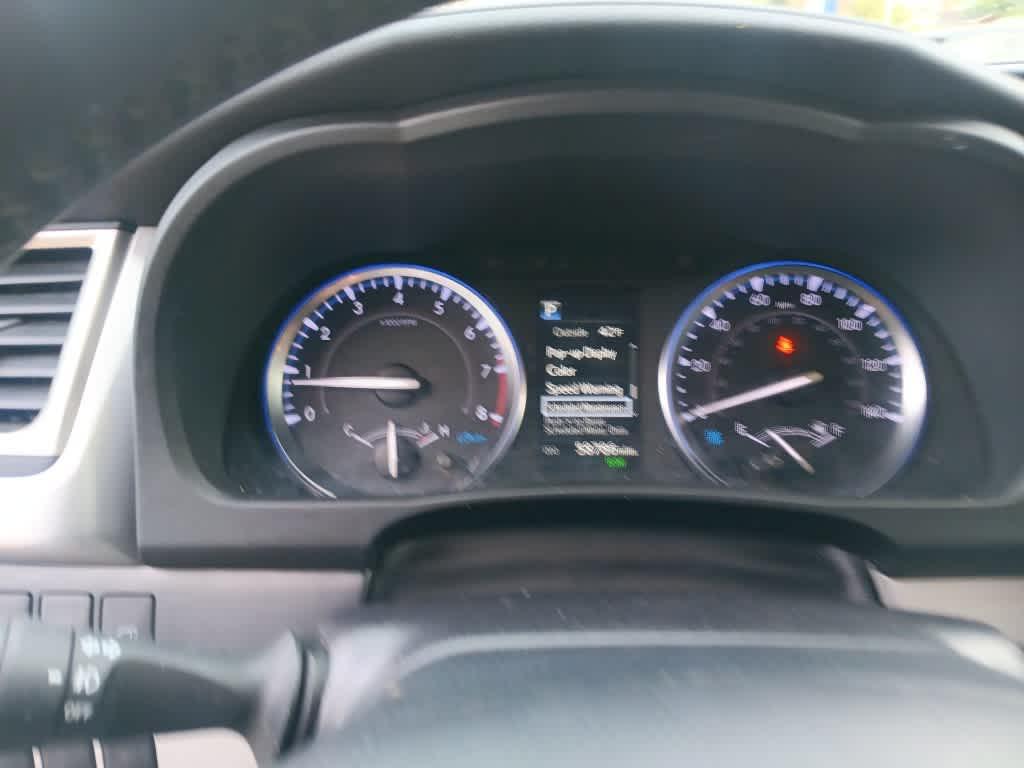 used 2019 Toyota Highlander car, priced at $25,899