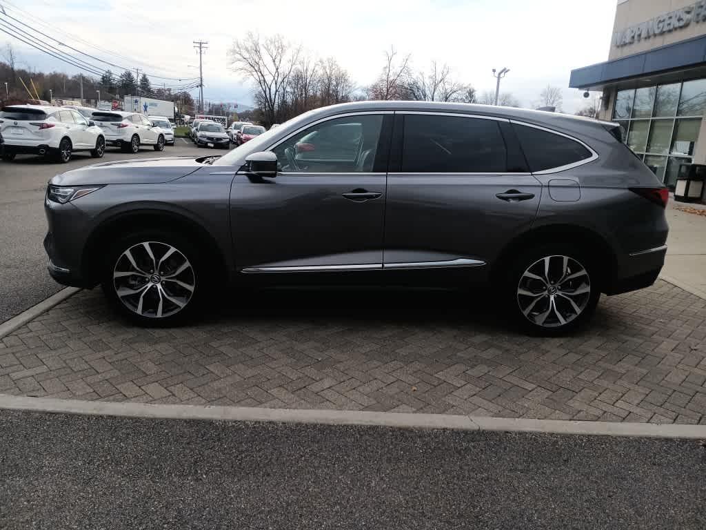 used 2024 Acura MDX car, priced at $43,288
