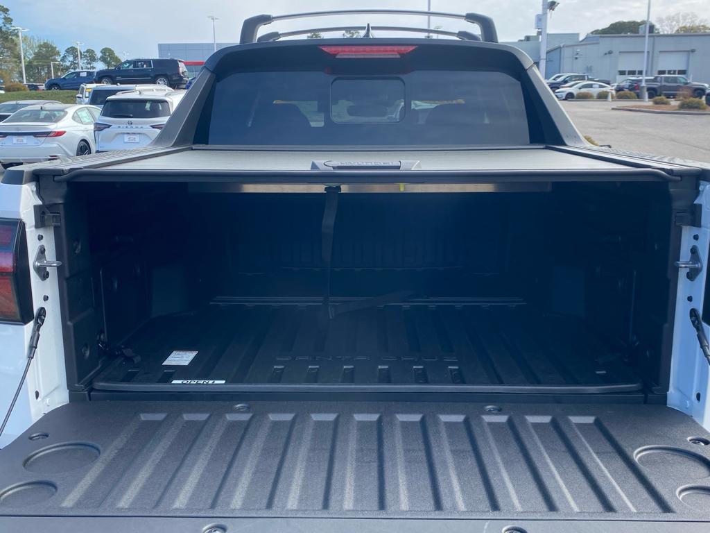 used 2025 Hyundai SANTA CRUZ car, priced at $34,981