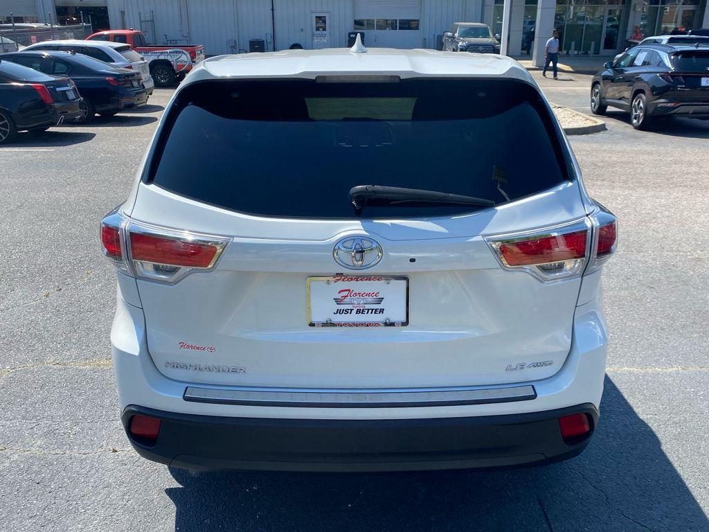 used 2016 Toyota Highlander car, priced at $19,124