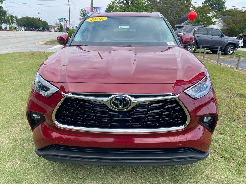 new 2026 Toyota Highlander Hybrid car, priced at $58,492