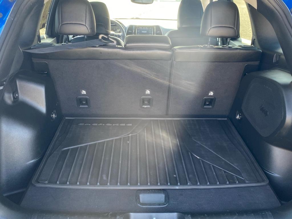 used 2022 Jeep Cherokee car, priced at $29,000