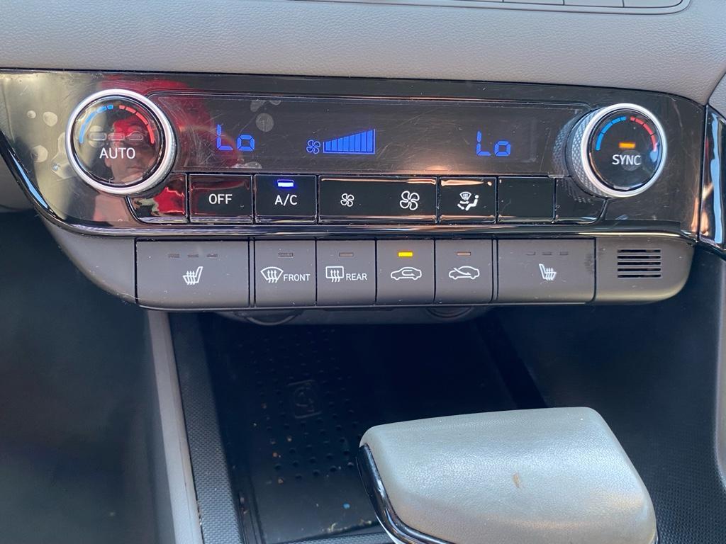 used 2023 Hyundai Elantra car, priced at $21,366