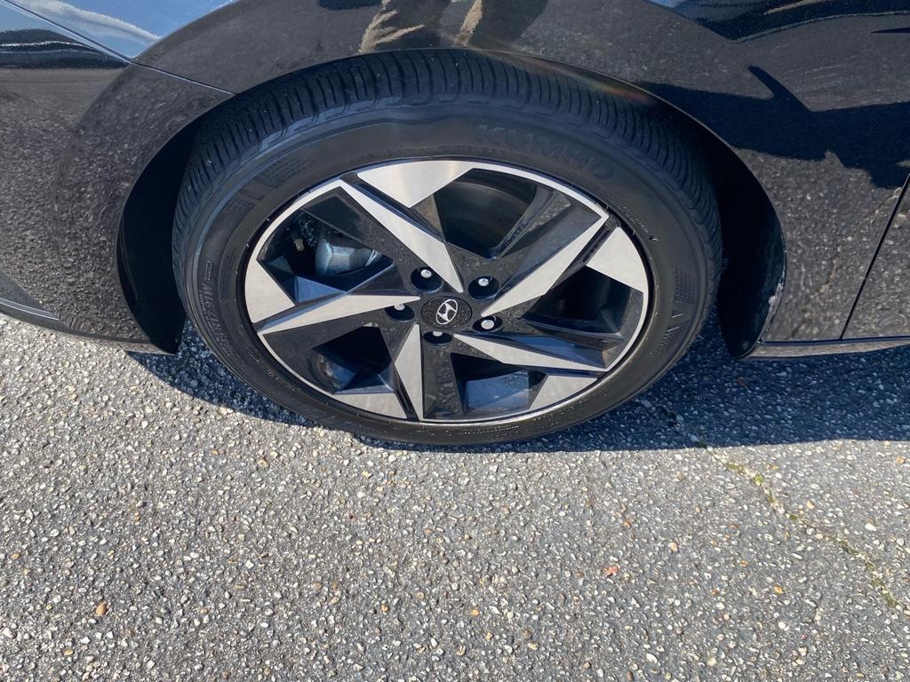 used 2023 Hyundai Elantra car, priced at $21,366
