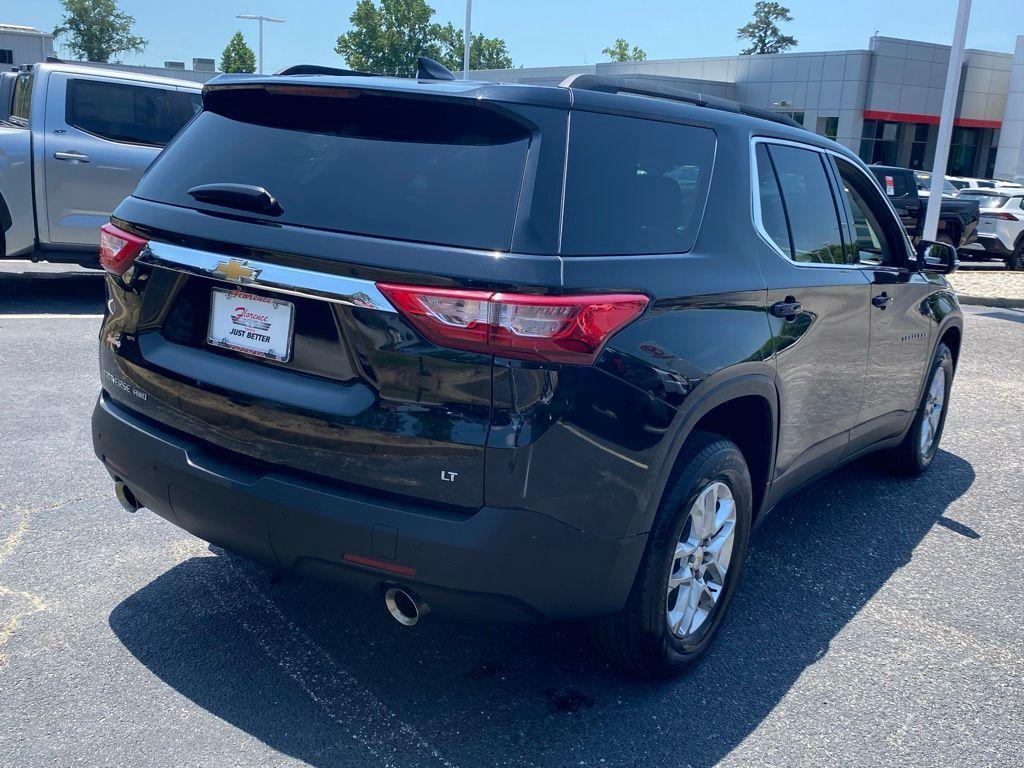 used 2021 Chevrolet Traverse car, priced at $21,877