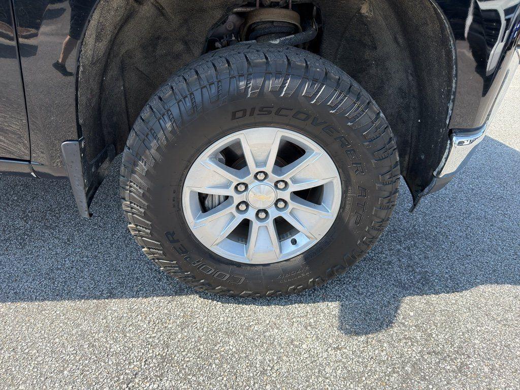 used 2022 Chevrolet Silverado 1500 Limited car, priced at $28,731
